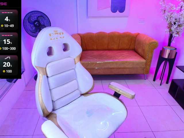 Sofi-monroeee live cam on BongaCams