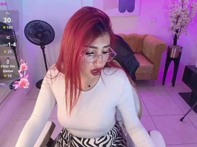 Sofi-monroeee live cam preview