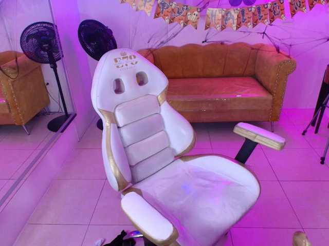 Sofi-monroeee live cam on BongaCams