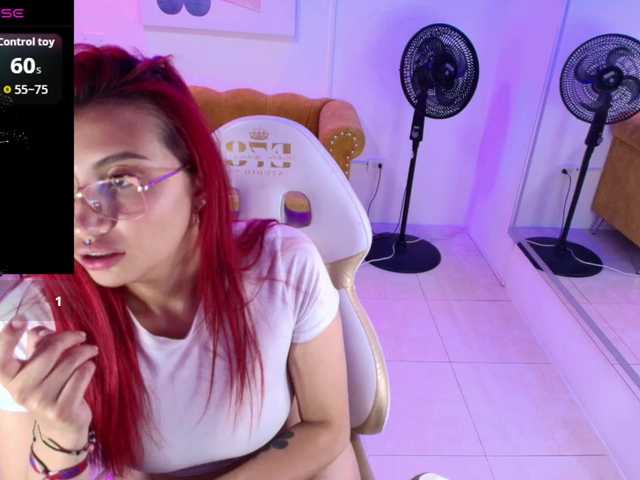 Sofi-monroeee live cam on BongaCams