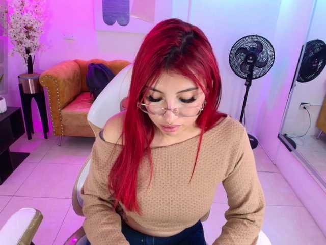 Sofi-monroeee live cam on BongaCams