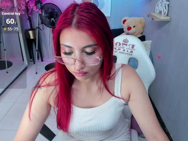 Sofi-monroeee live cam on BongaCams