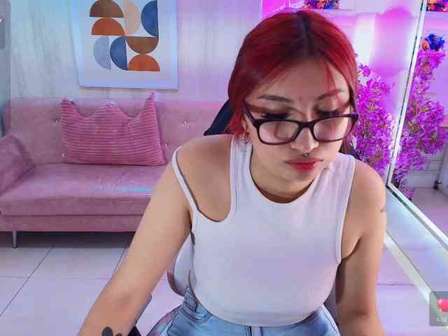 Sofi-monroeee webcam