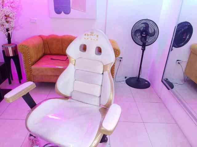 Sofi-monroeee webcam