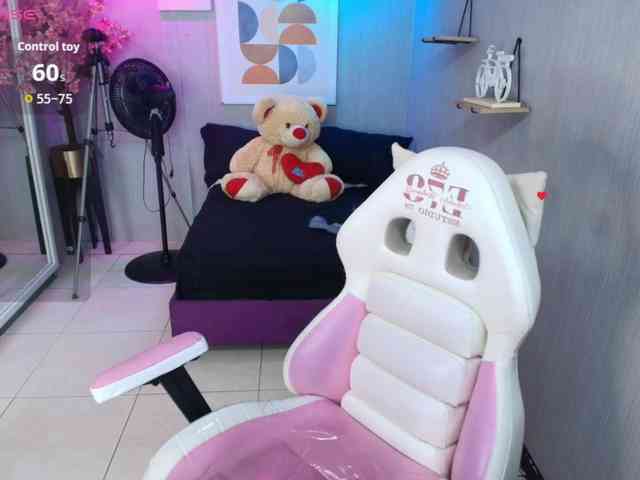 Sofi-monroeee webcam