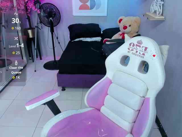 Sofi-monroeee webcam