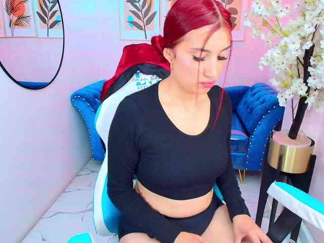 Sofi-monroeee webcam