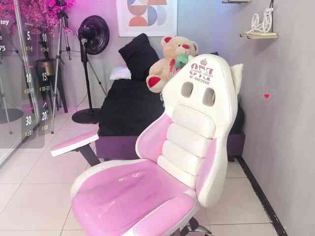 Sofi-monroeee webcam
