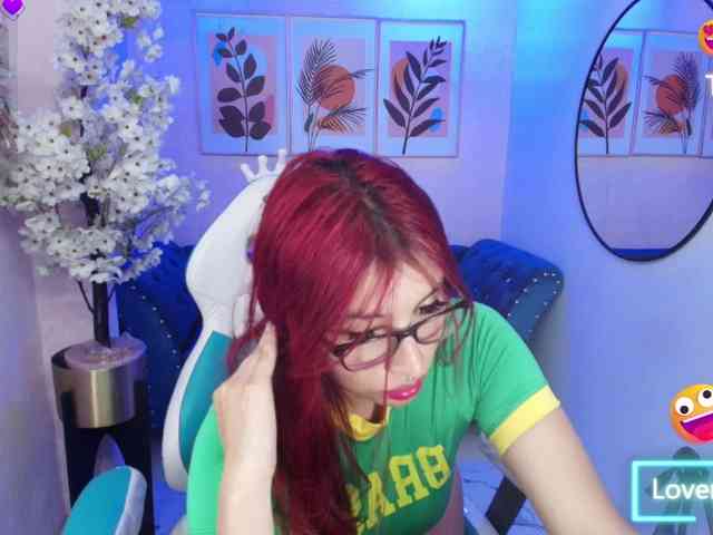 Sofi-monroeee webcam