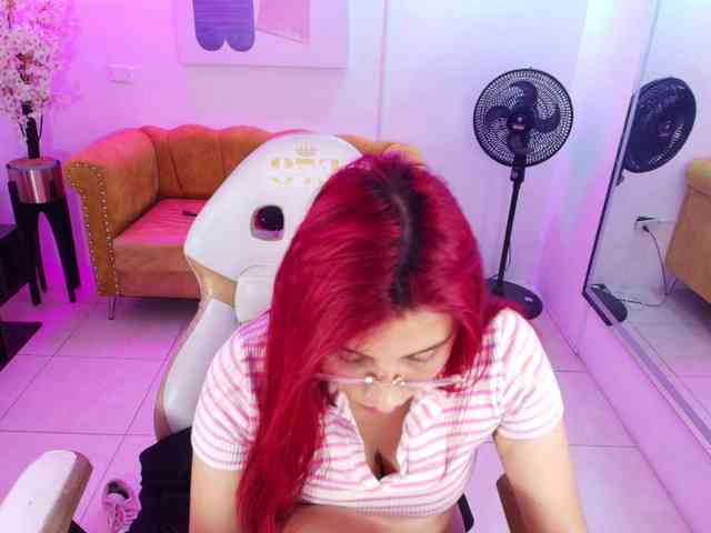 Sofi-monroeee webcam