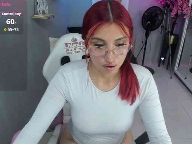 Sofi-monroeee webcam