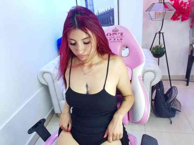 Sofi-monroeee webcam