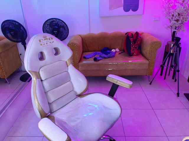 Sofi-monroeee webcam