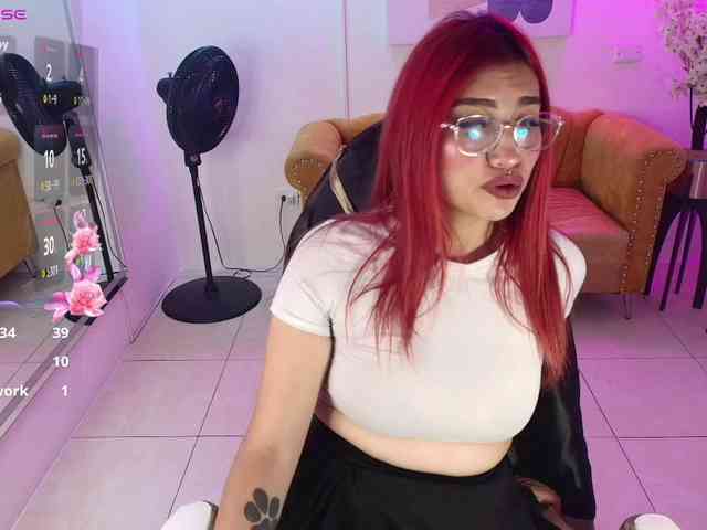 Sofi-monroeee webcam