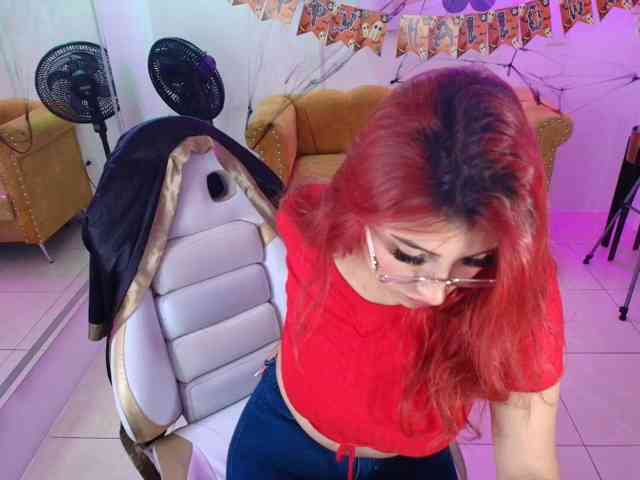 Sofi-monroeee webcam
