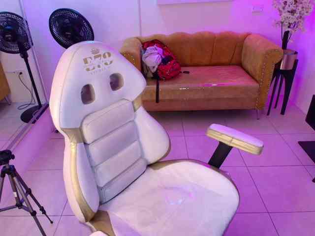 Sofi-monroeee webcam