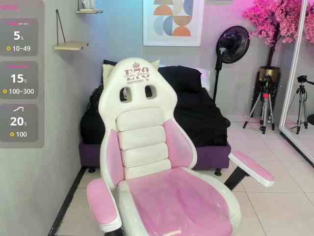 Sofi-monroeee webcam