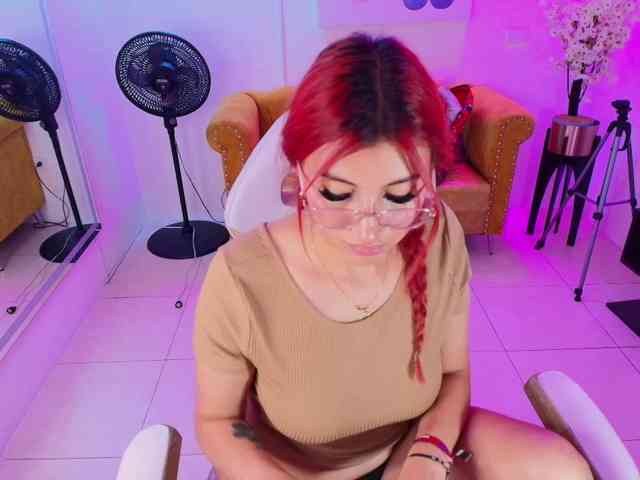 Sofi-monroeee webcam