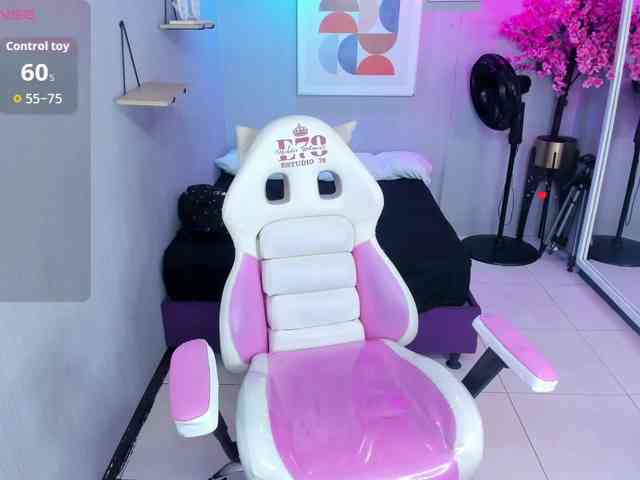 Sofi-monroeee webcam