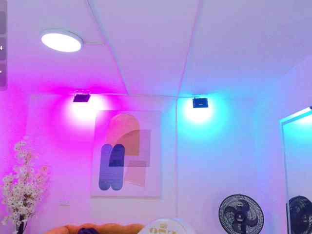 Sofi-monroeee webcam