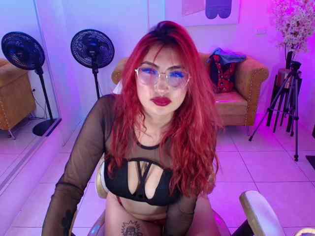 Sofi-monroeee webcam