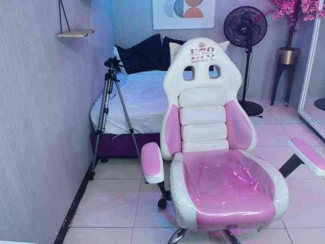 Sofi-monroeee webcam