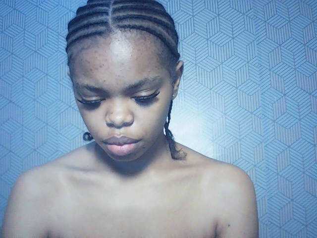 BustyDebbie live cam