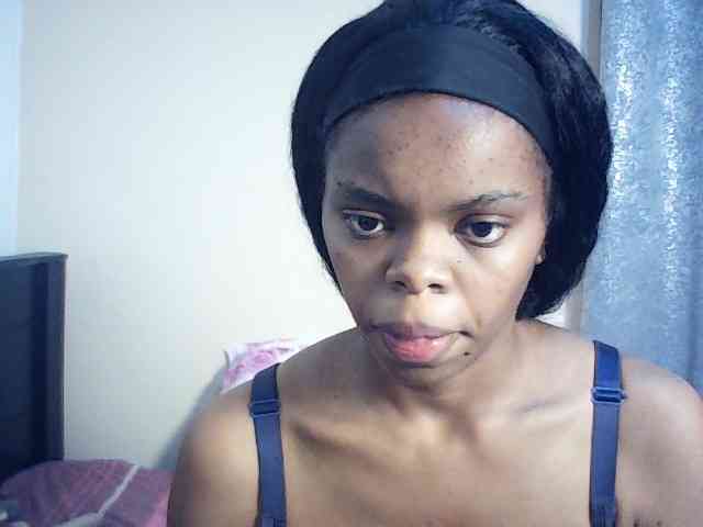 BustyDebbie webcam