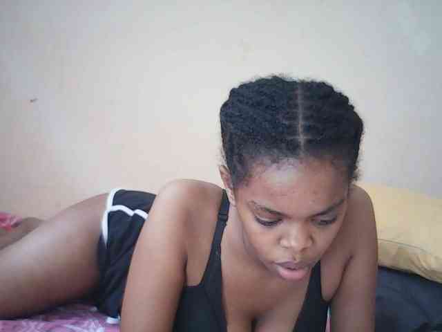 BustyDebbie webcam