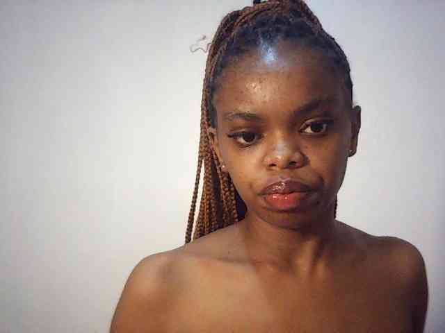 BustyDebbie webcam