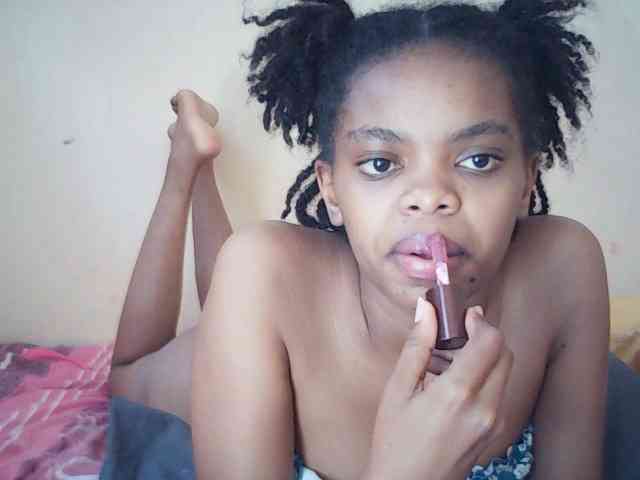 BustyDebbie webcam