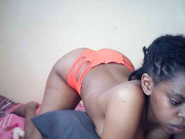 BustyDebbie webcam