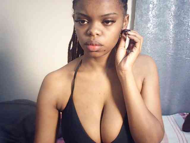 BustyDebbie webcam