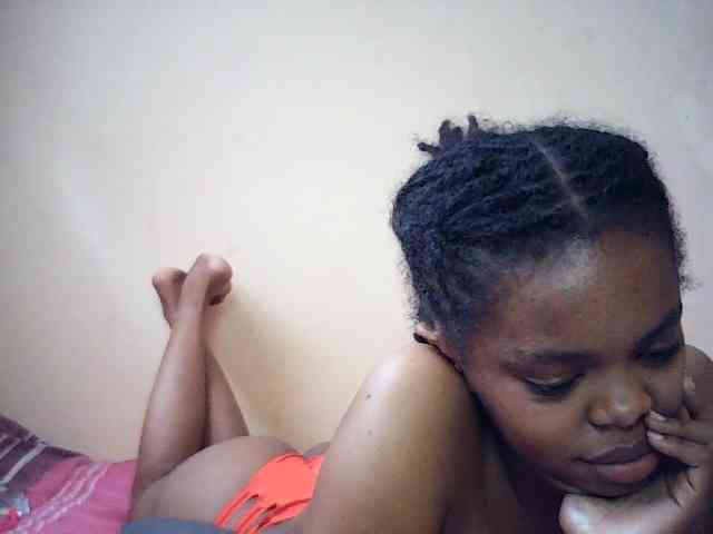 BustyDebbie webcam