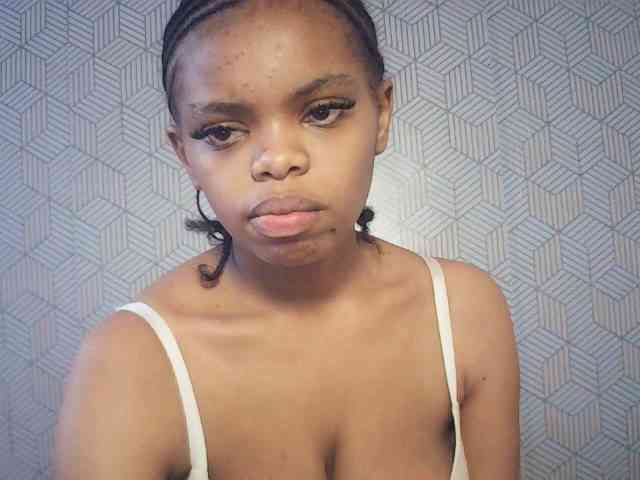BustyDebbie webcam