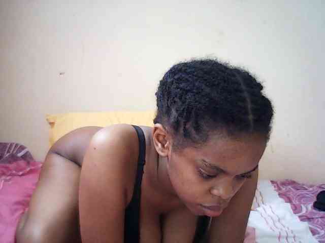 BustyDebbie webcam
