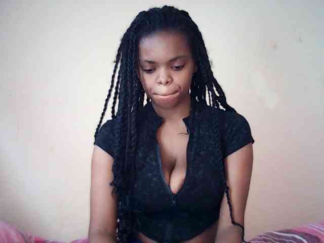 BustyDebbie webcam