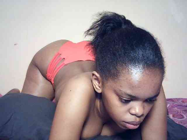 BustyDebbie webcam