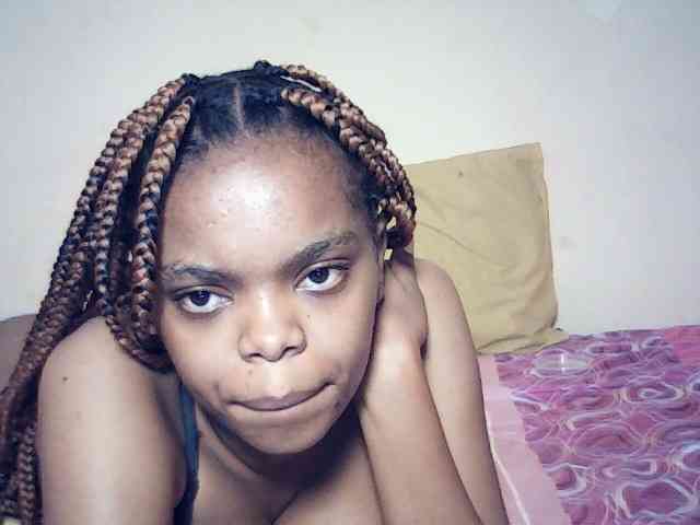 BustyDebbie webcam