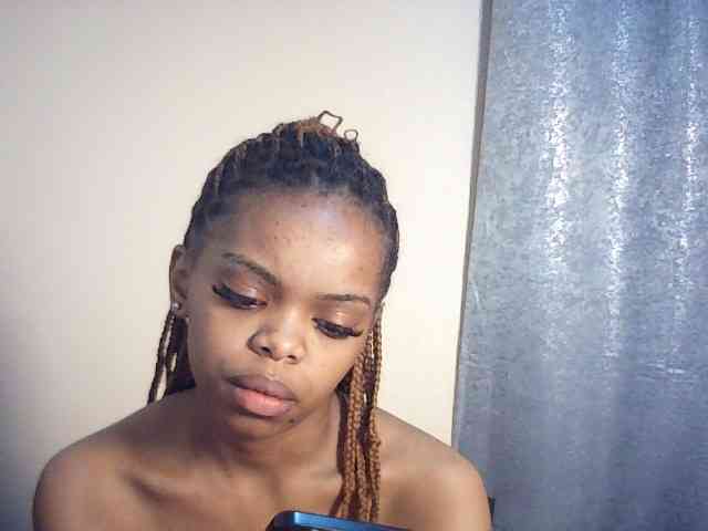 BustyDebbie webcam