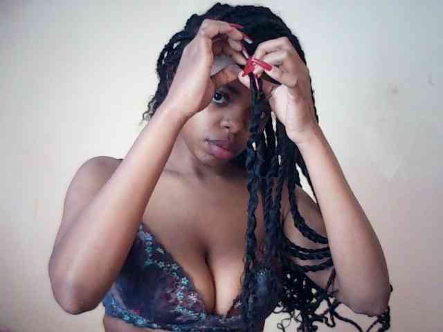BustyDebbie webcam