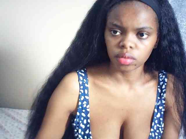 BustyDebbie webcam