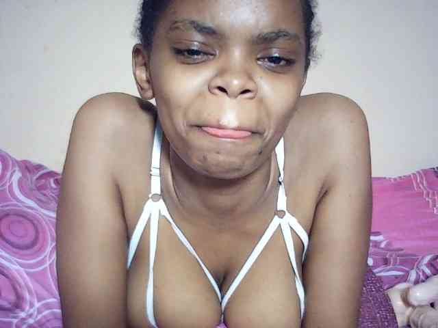 BustyDebbie webcam