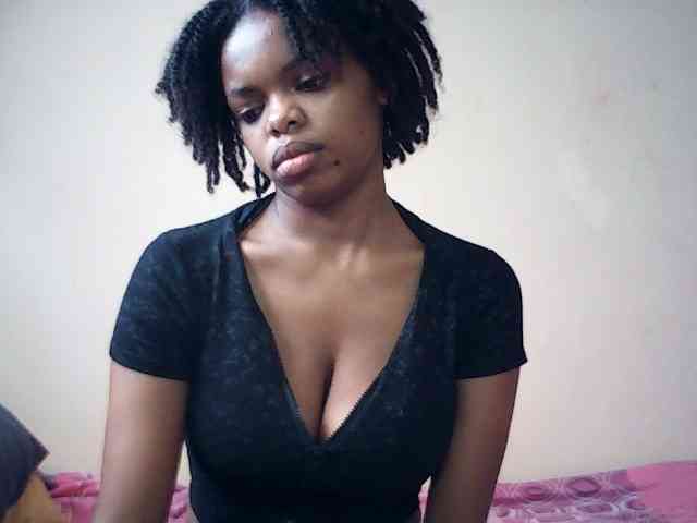 BustyDebbie webcam