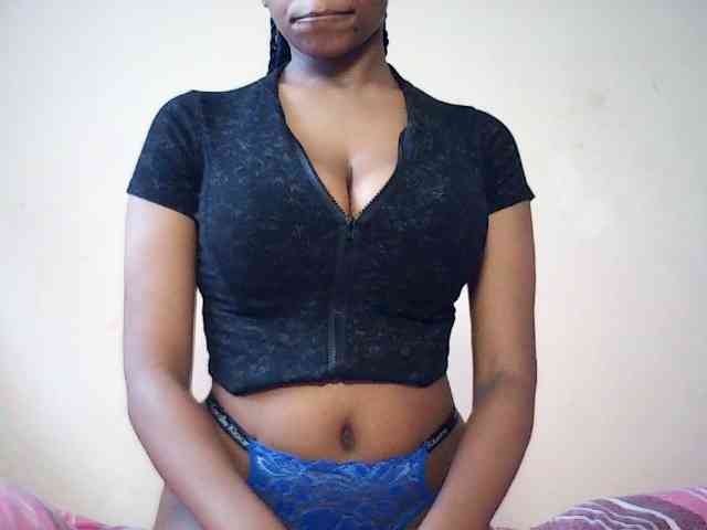 BustyDebbie webcam
