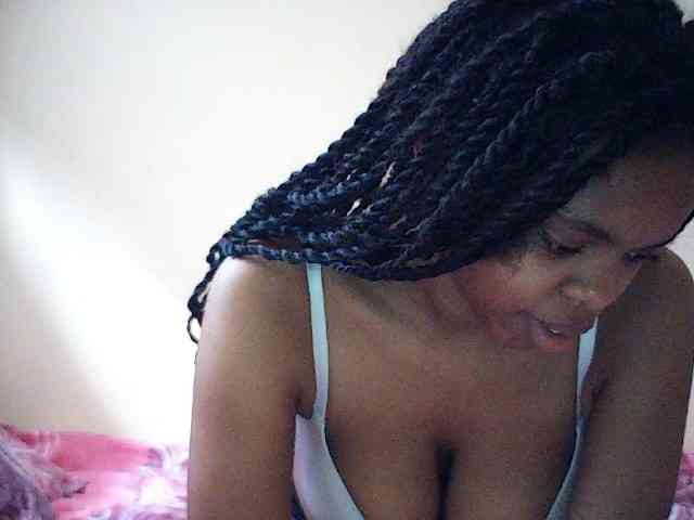 BustyDebbie webcam