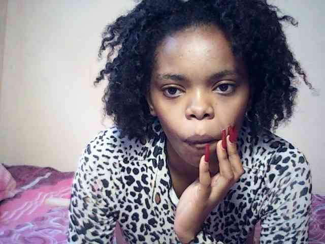 BustyDebbie webcam