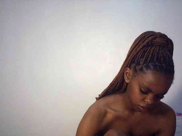 BustyDebbie webcam