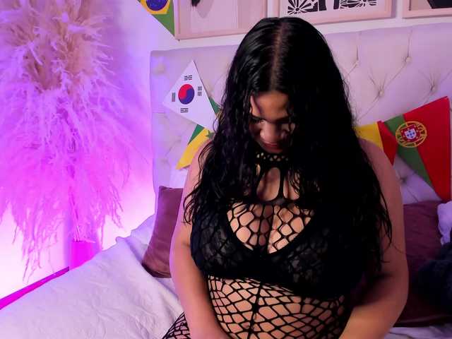 Lila-Jonees live cam on UnifiedCams