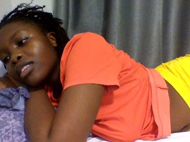 Comfort2a live cam on BongaCams